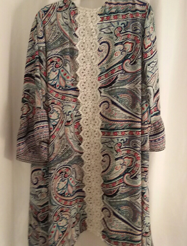 Cato's xl muti-color duster in great shape